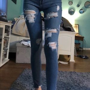 Hollister jeans